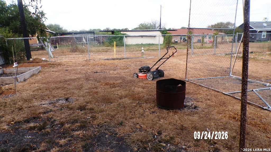 main property photo 7