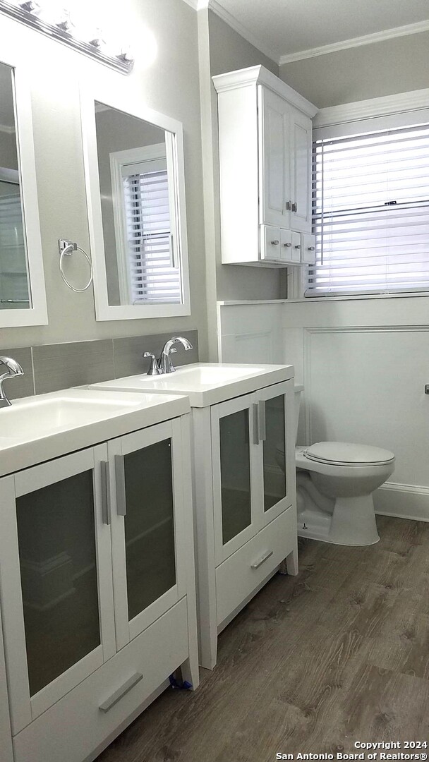 main property photo 7
