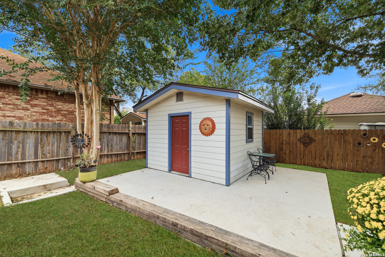 main property photo 34