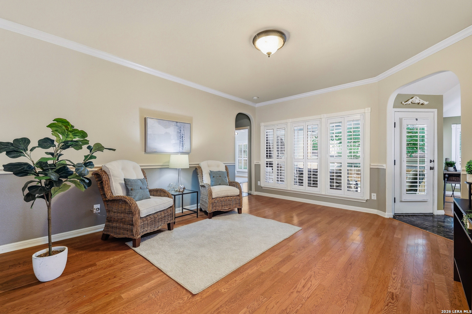 main property photo 7