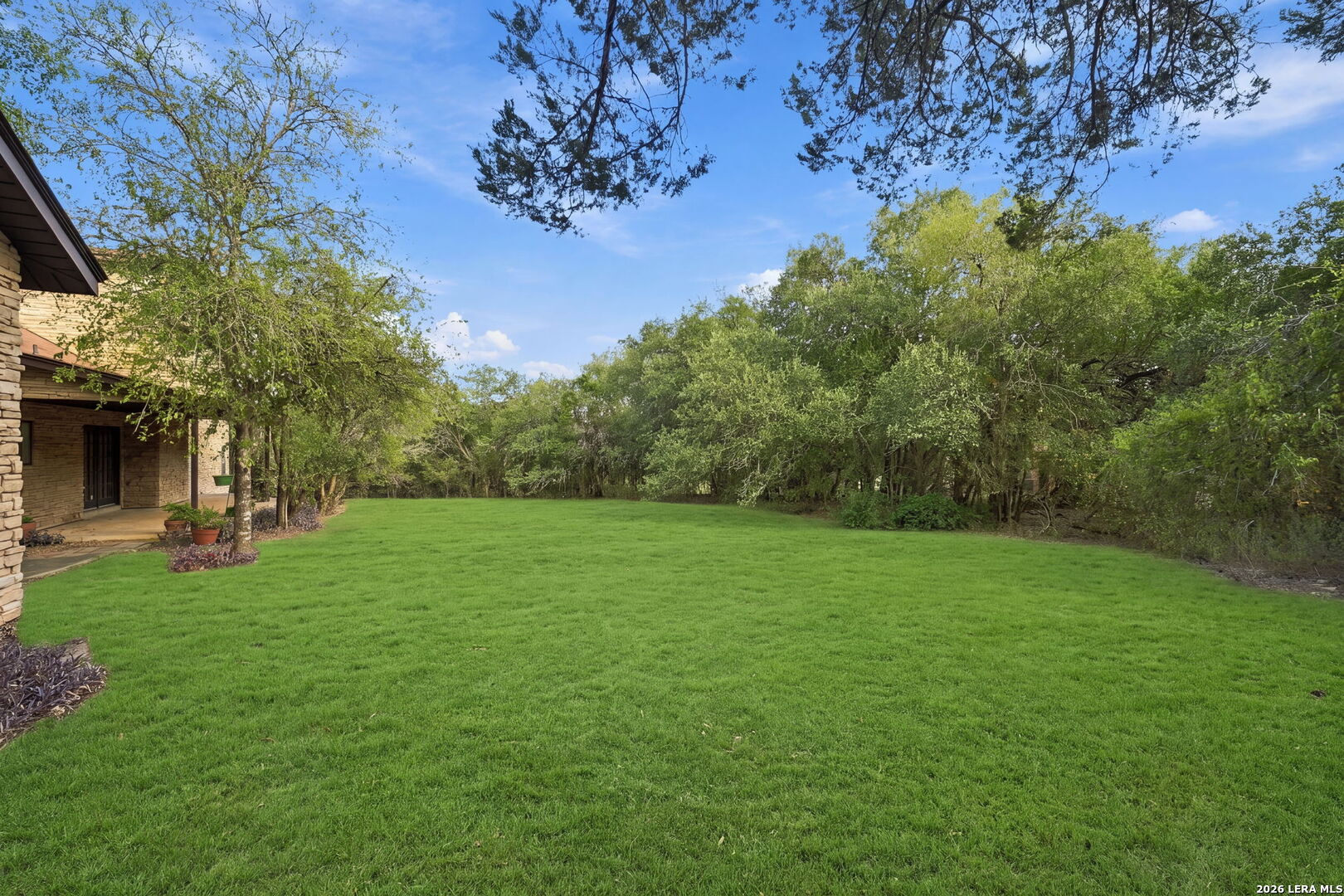 main property photo 51