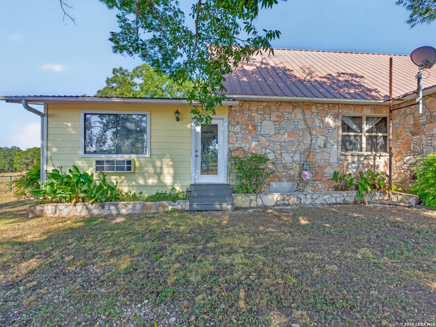 main property photo 47