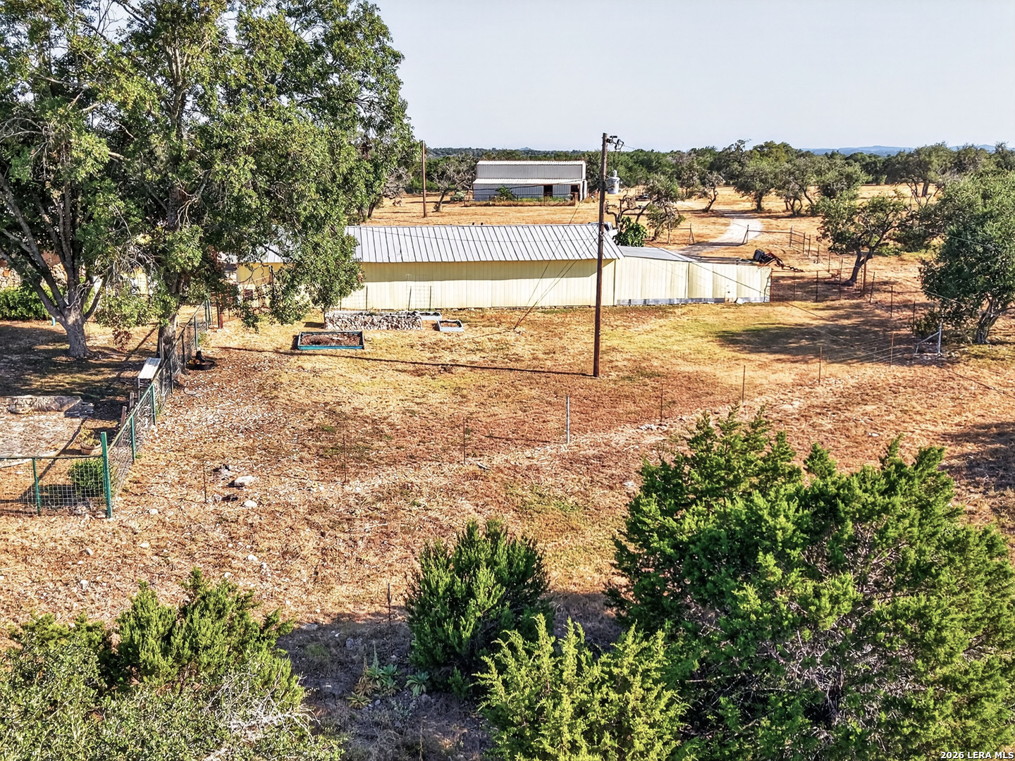 main property photo 49