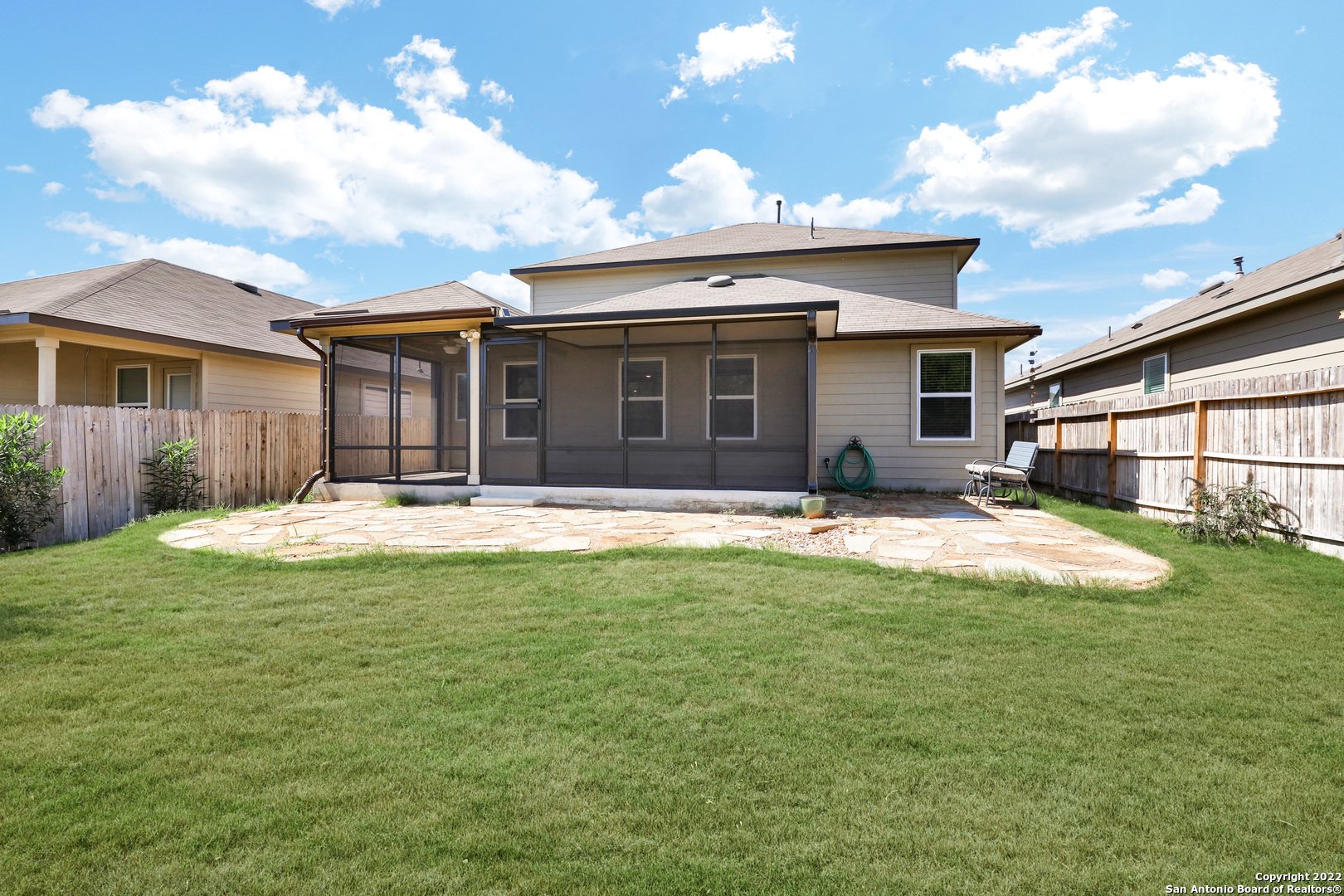 main property photo 29