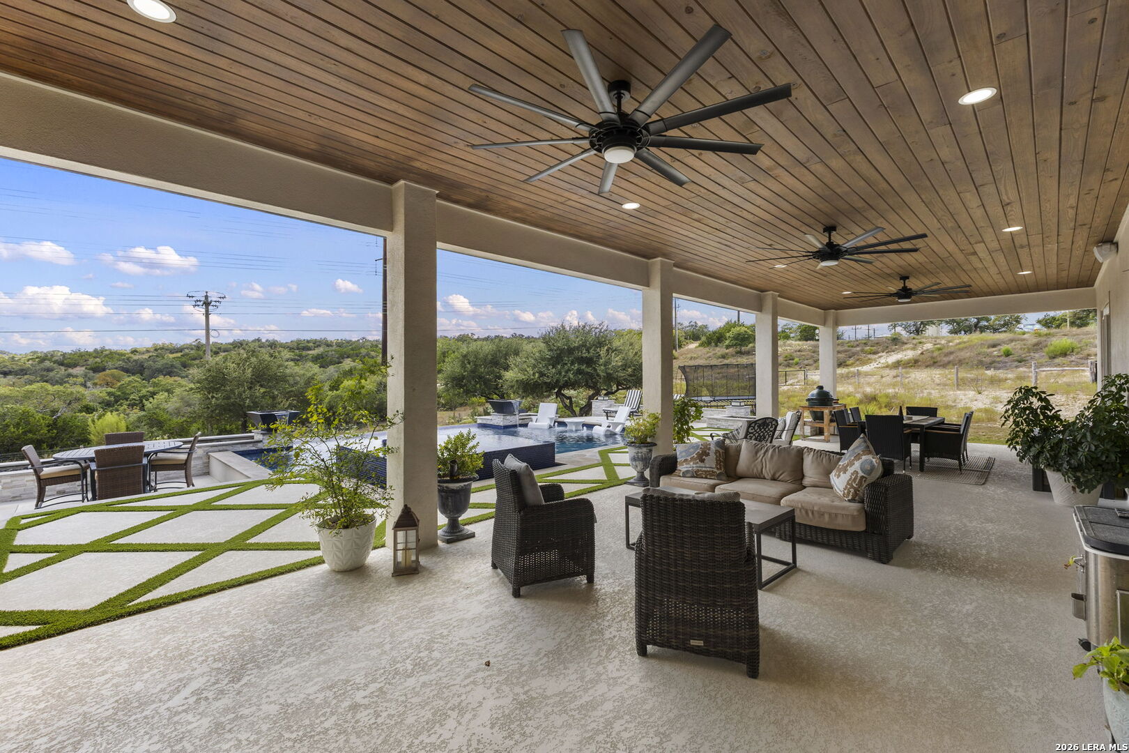 main property photo 56