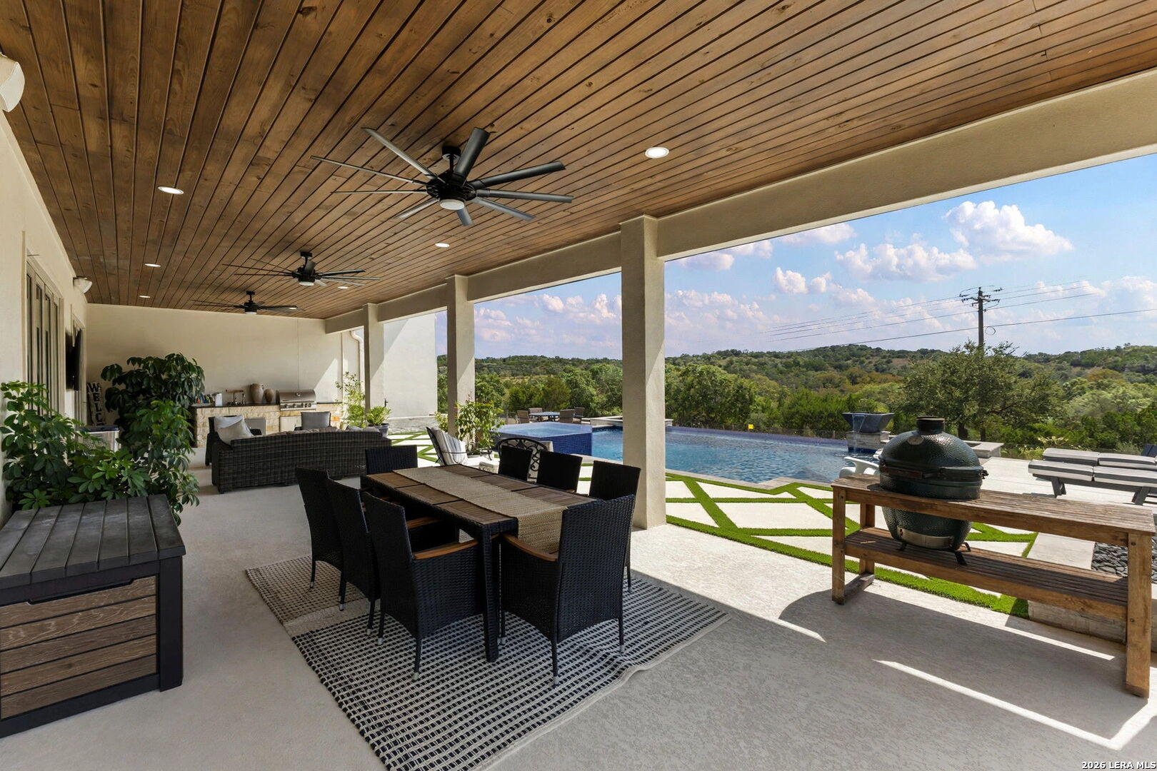 main property photo 58