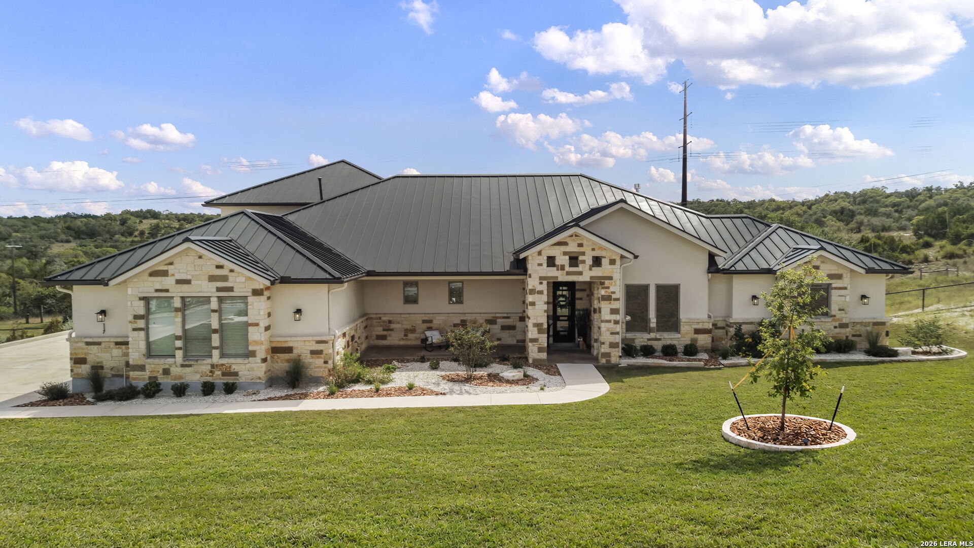 main property photo 60