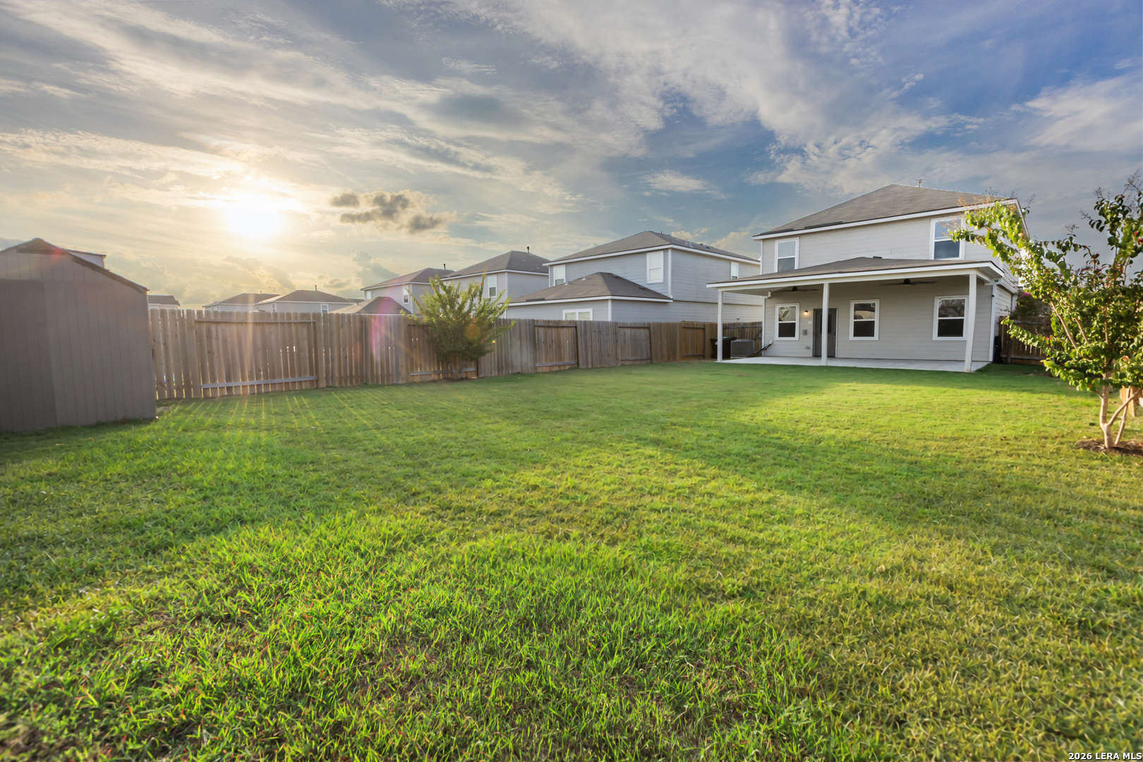 main property photo 24