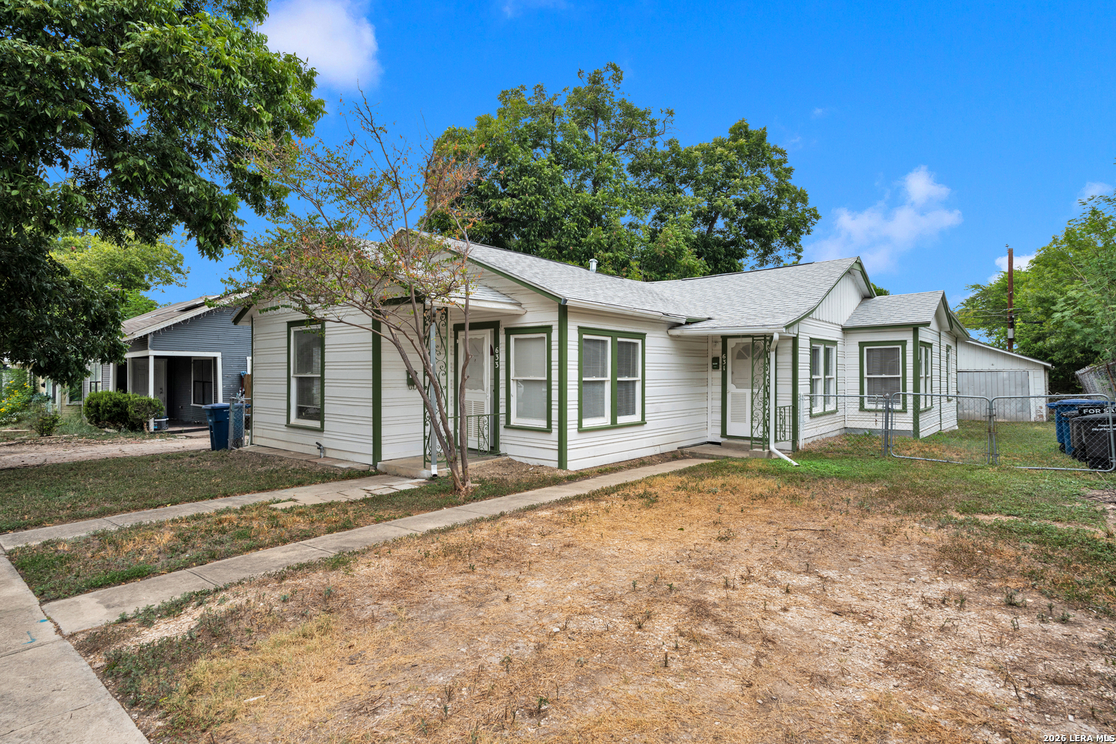 main property photo 12