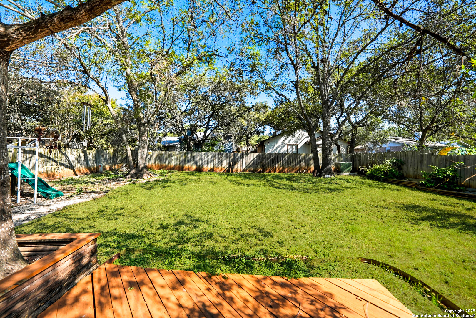 main property photo 34