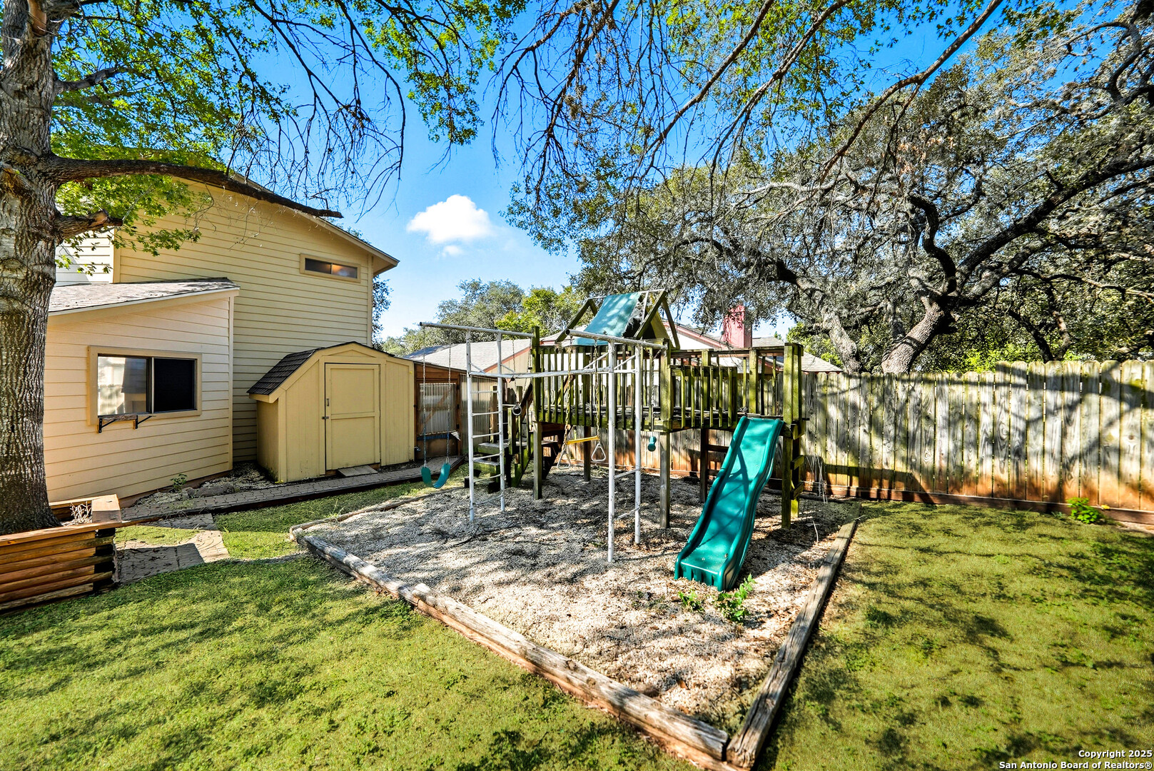 main property photo 38