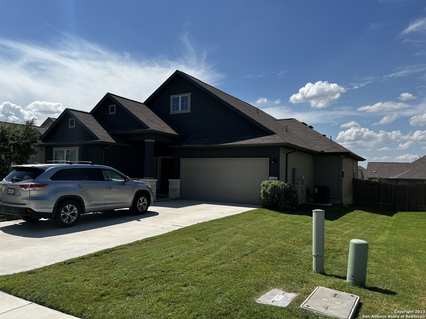 main property photo 2