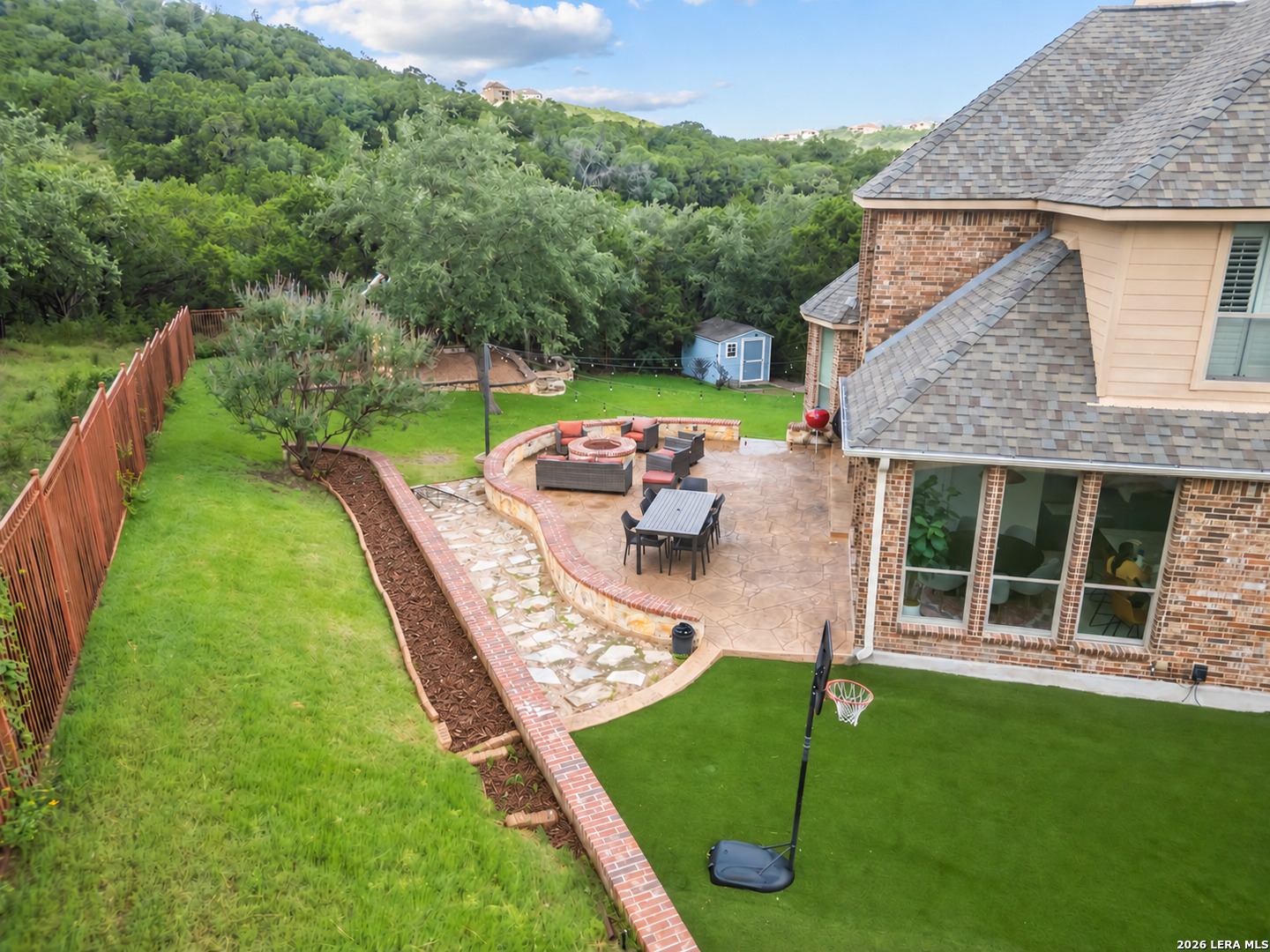 main property photo 23