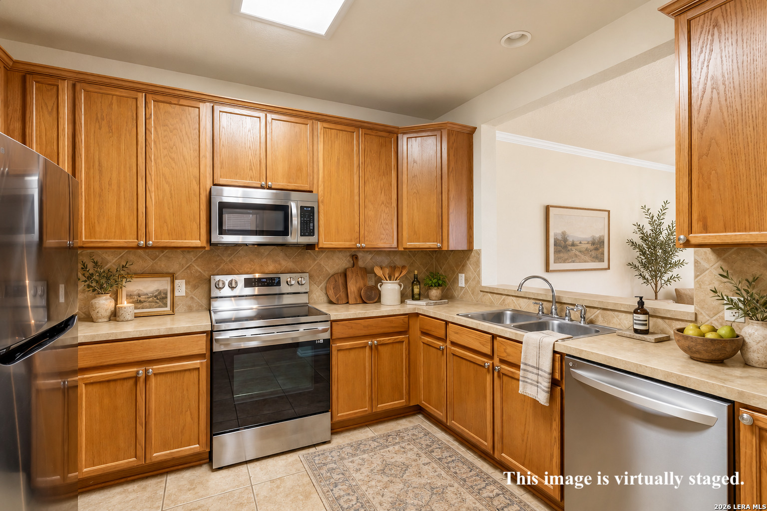 main property photo 9