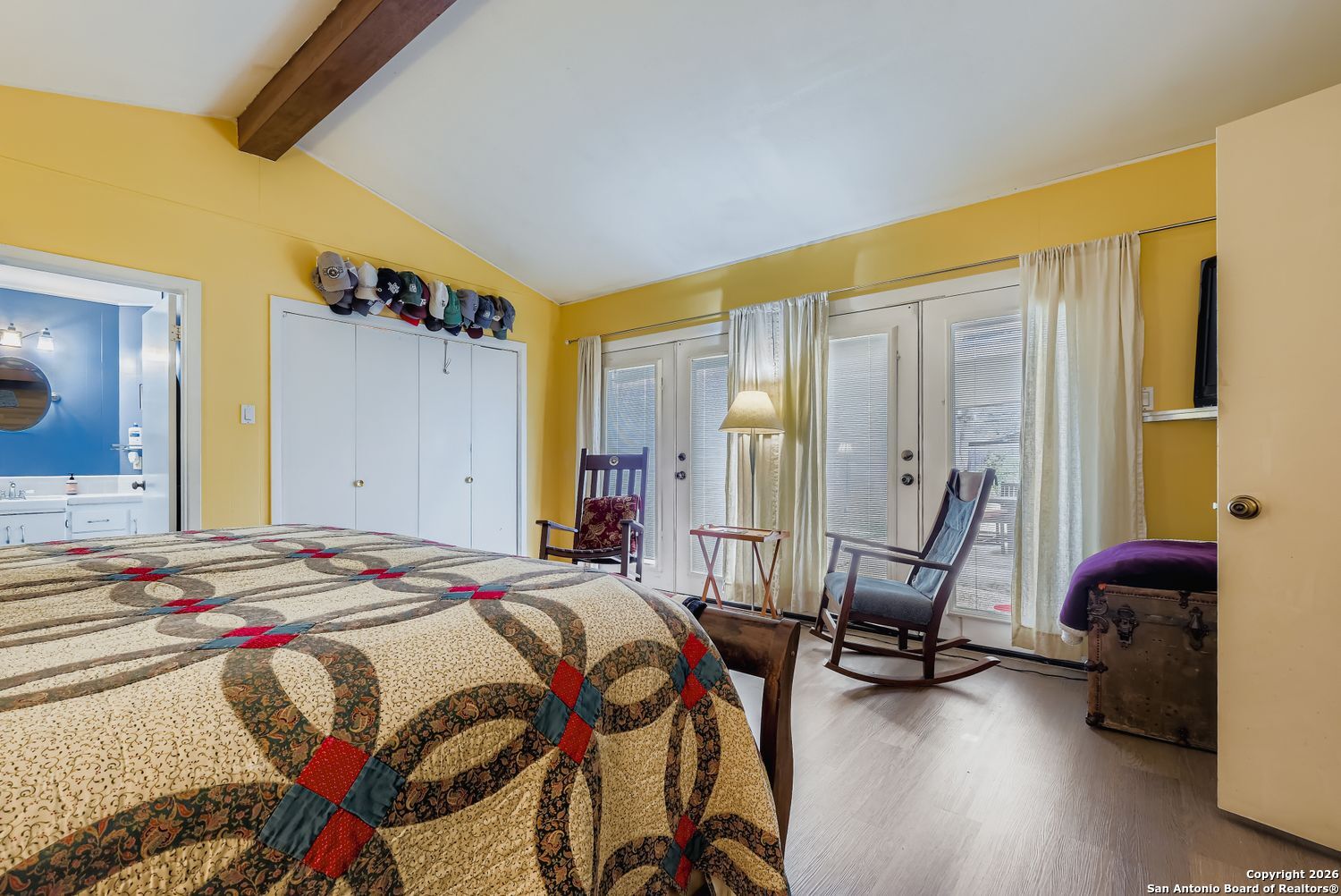 main property photo 13