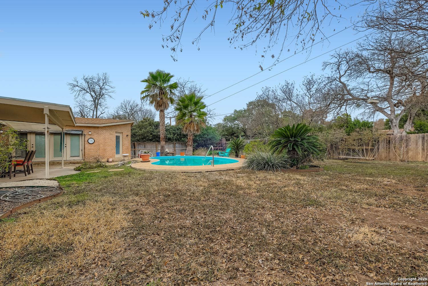 main property photo 24