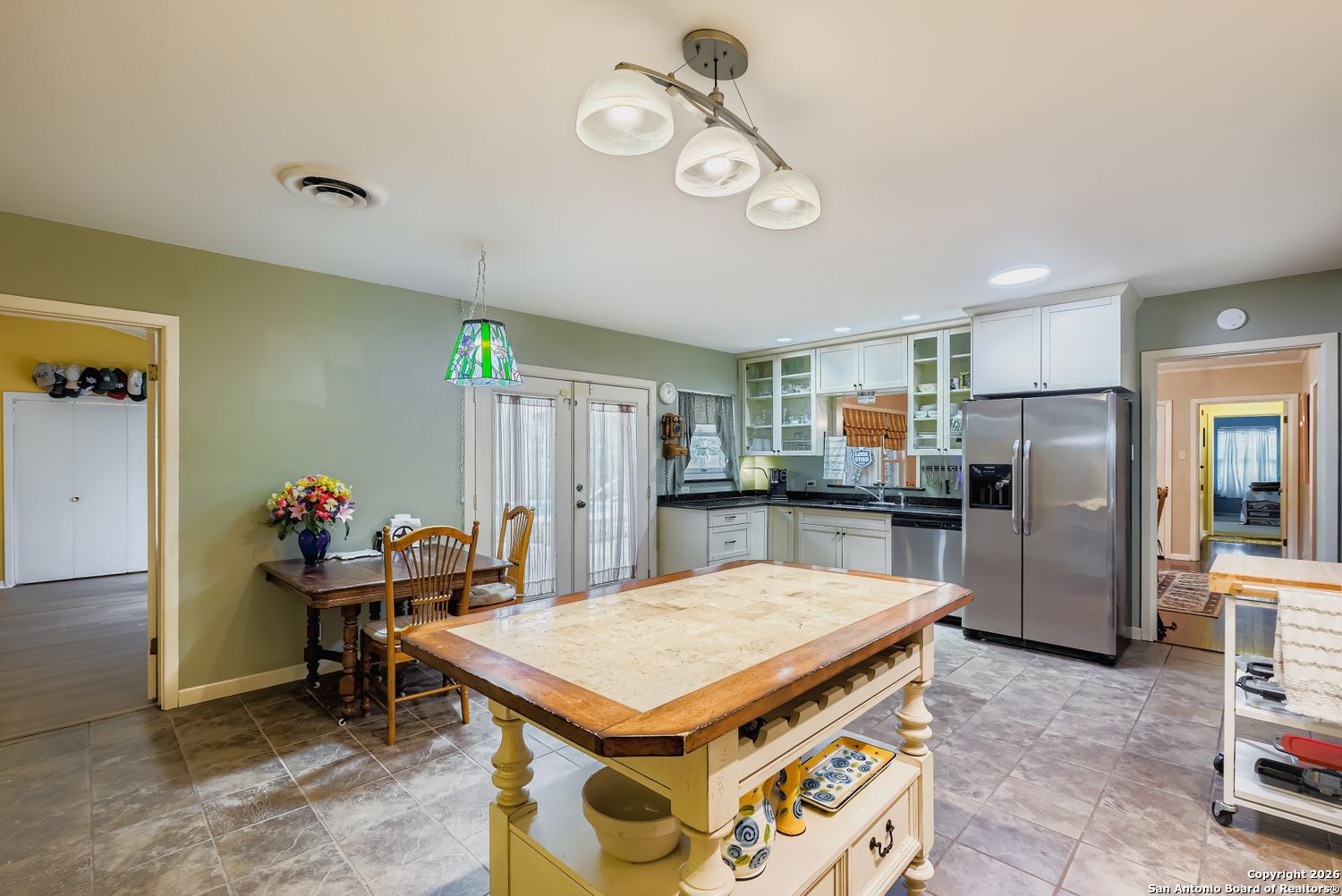 main property photo 8