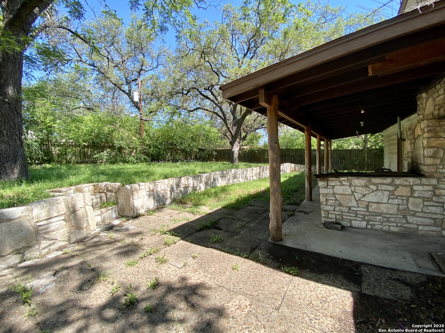 main property photo 14