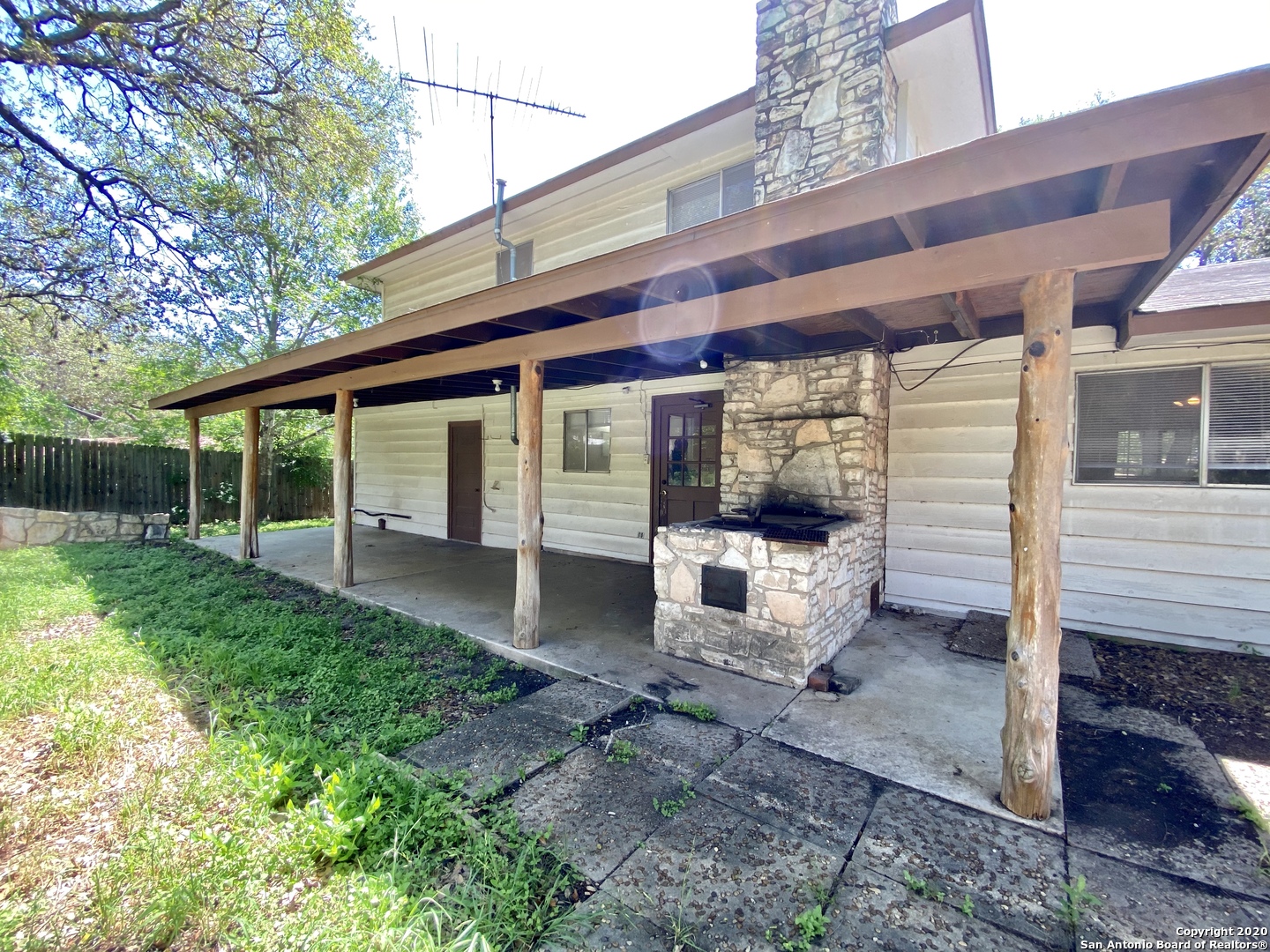 main property photo 15