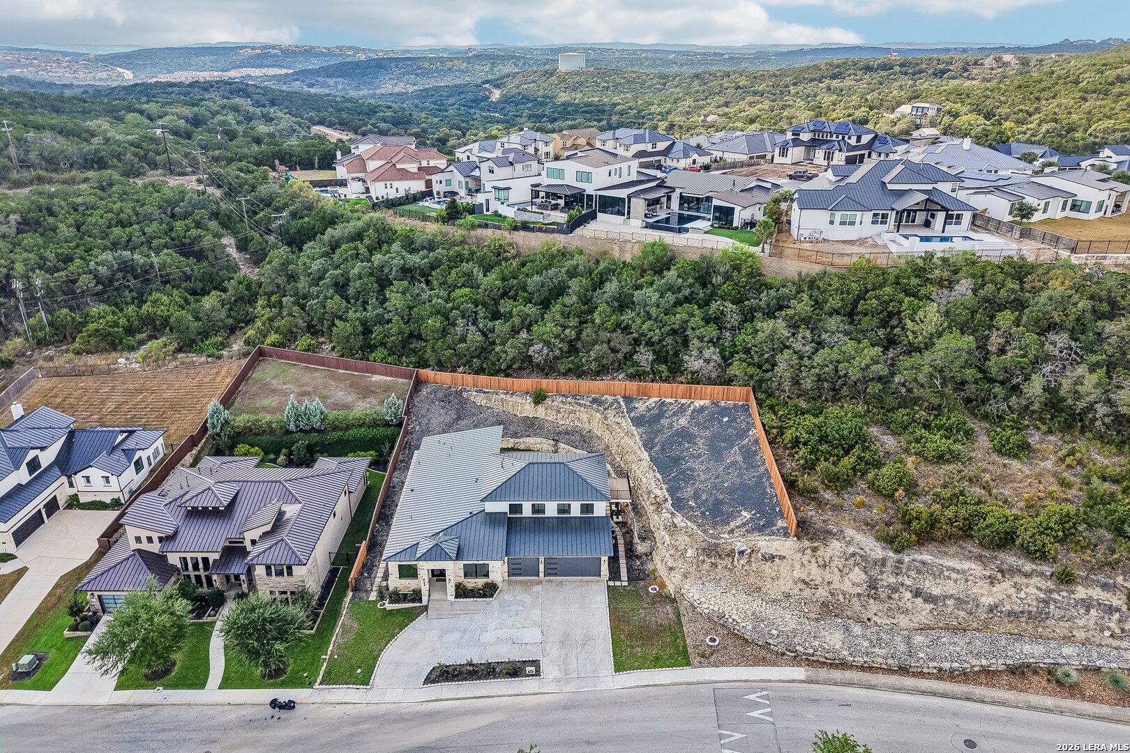 main property photo 46