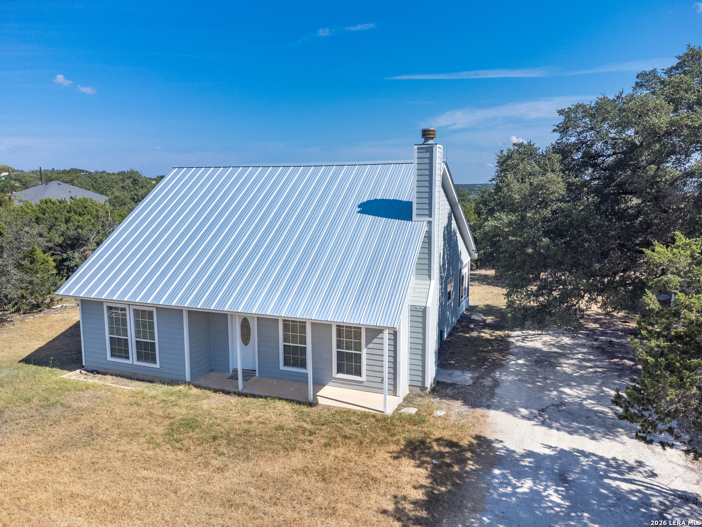 main property photo 7