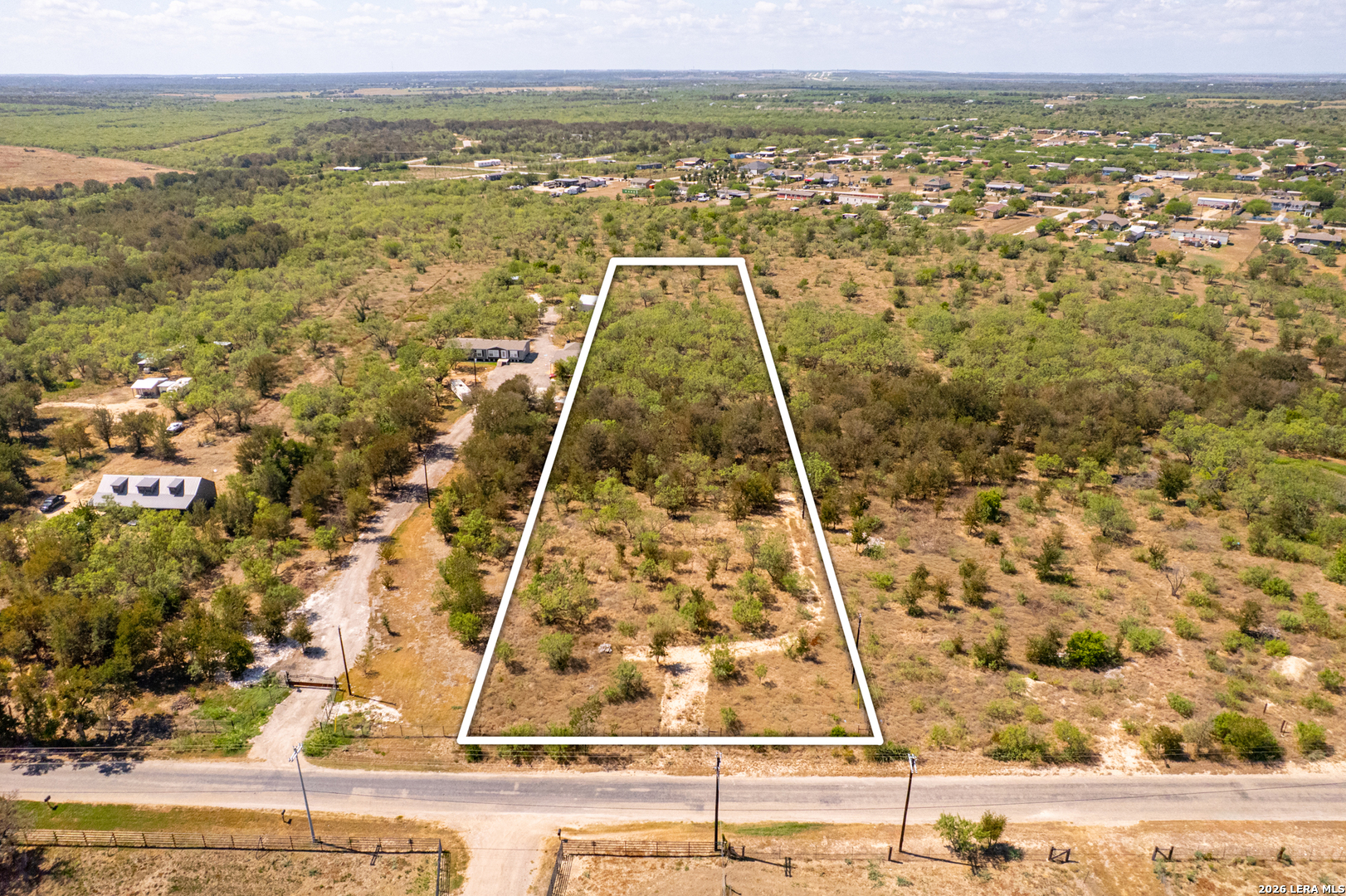 main property photo 4
