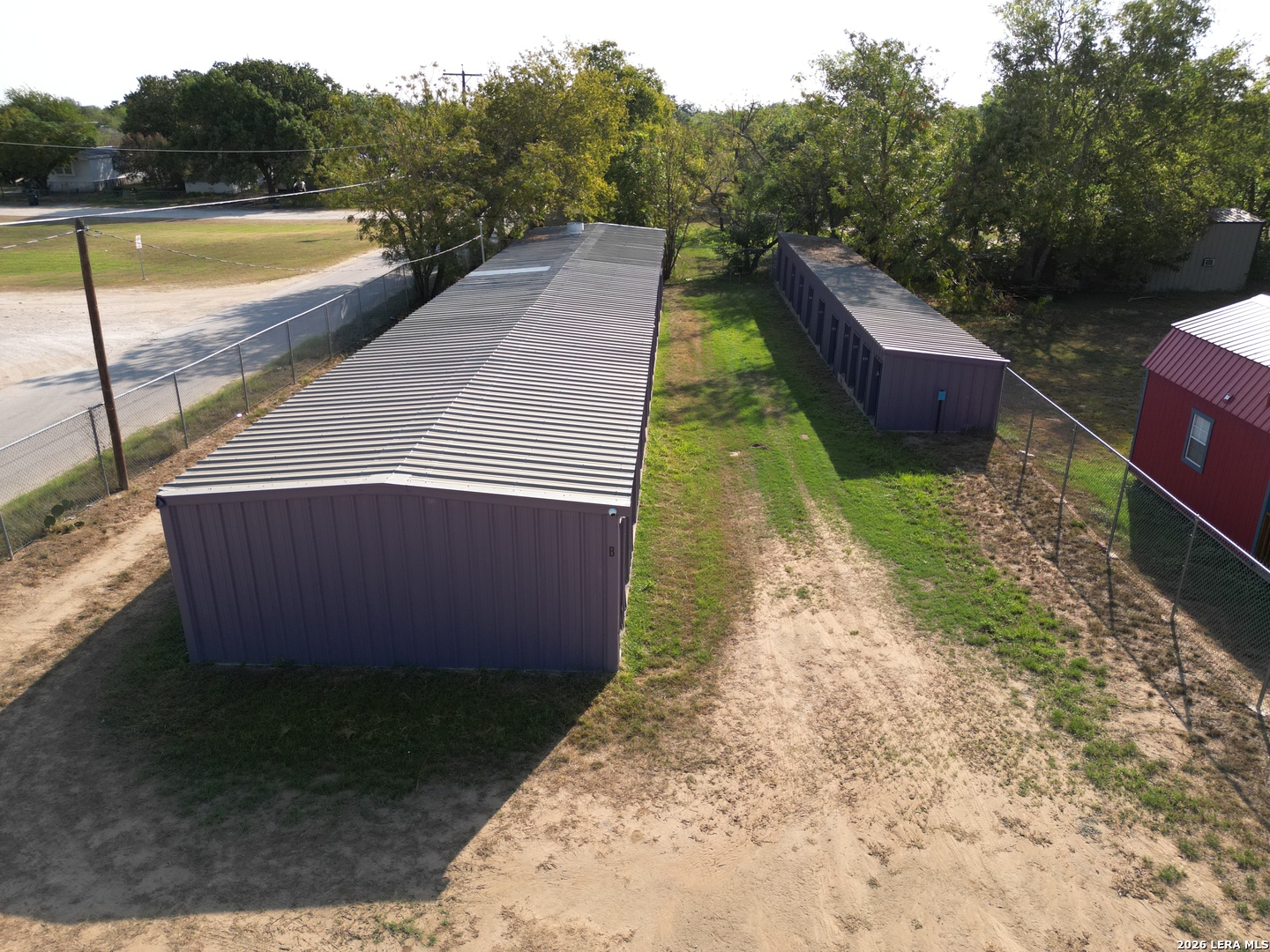 main property photo 14