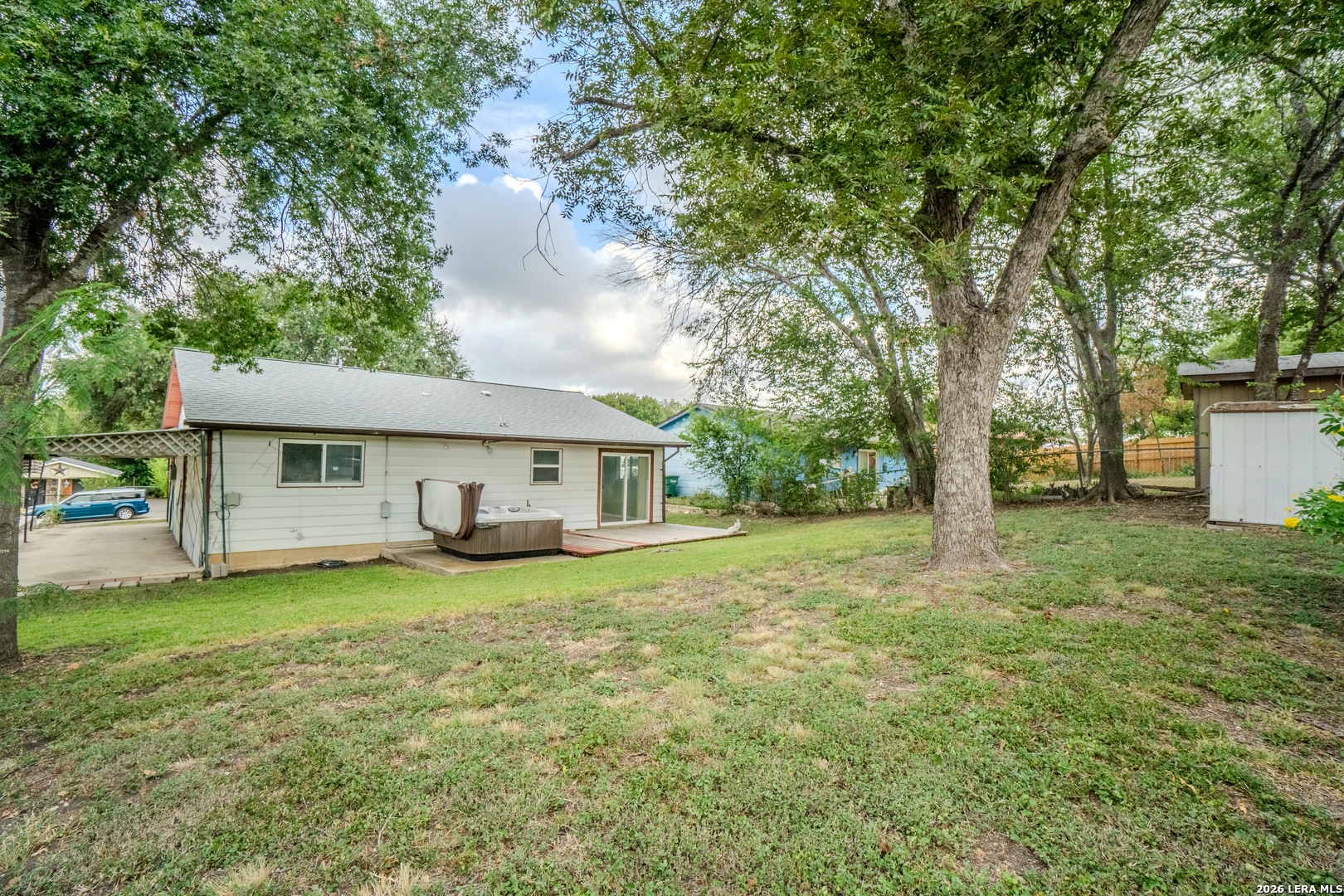 main property photo 25