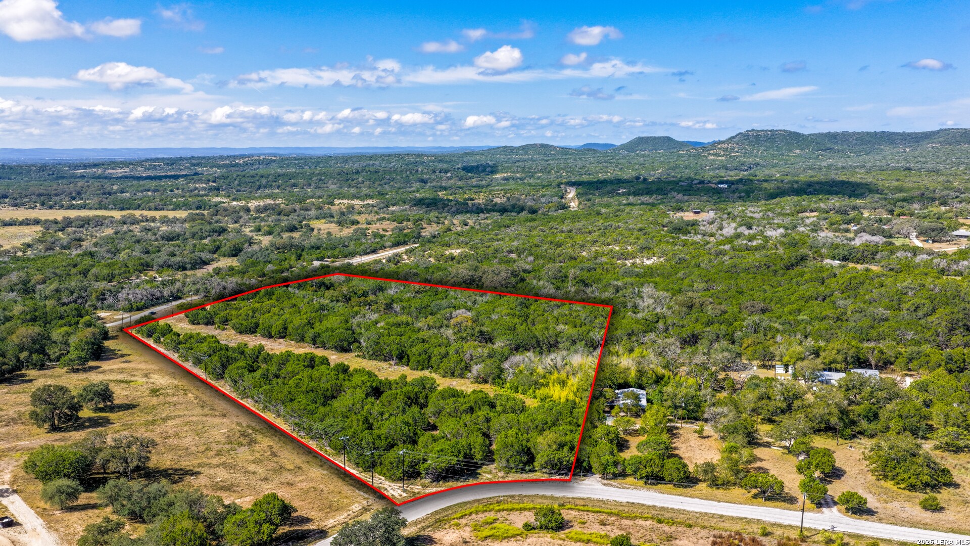 main property photo 18