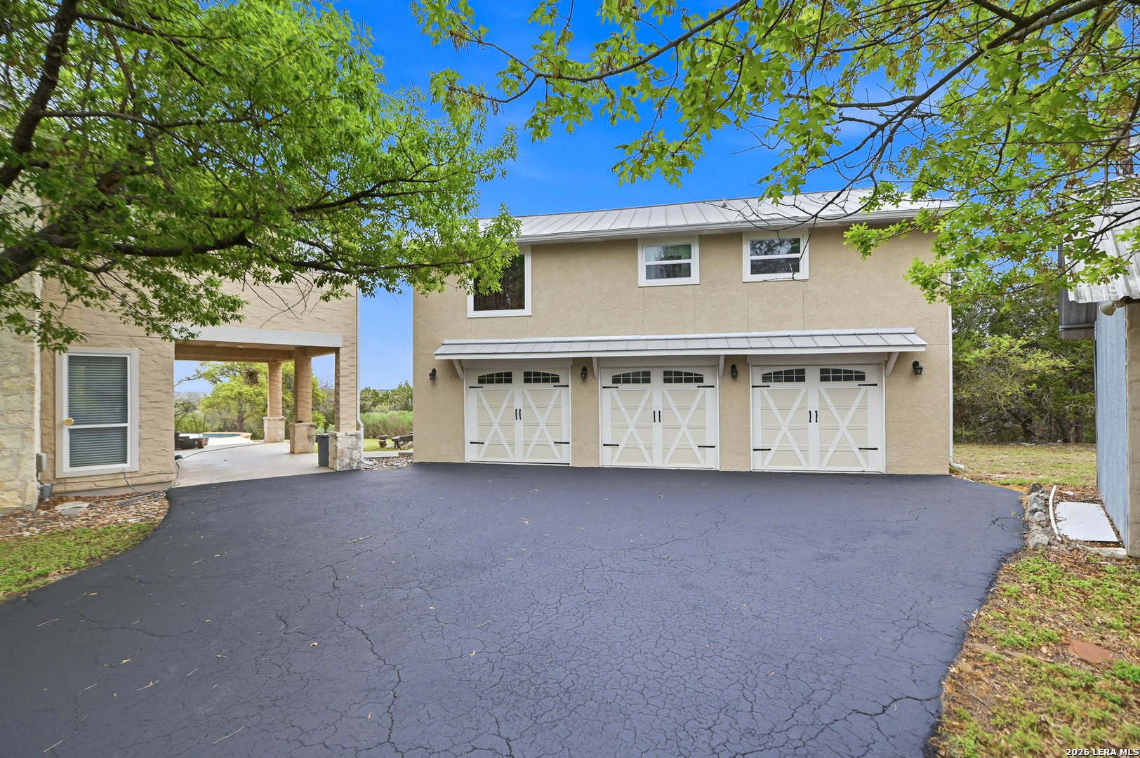 main property photo 66