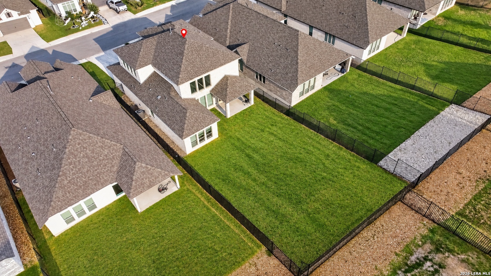 main property photo 32