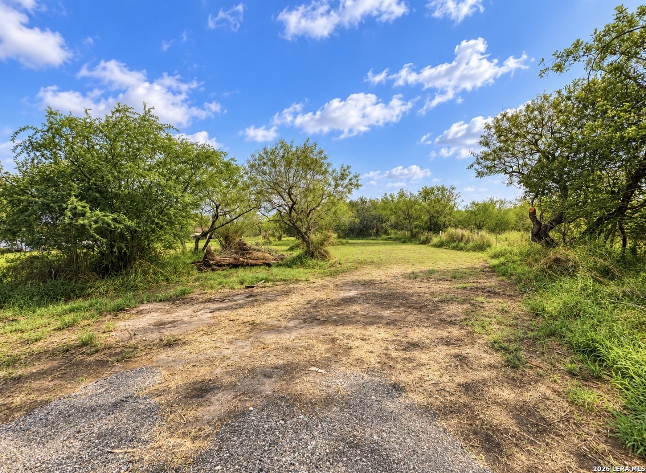 main property photo 13