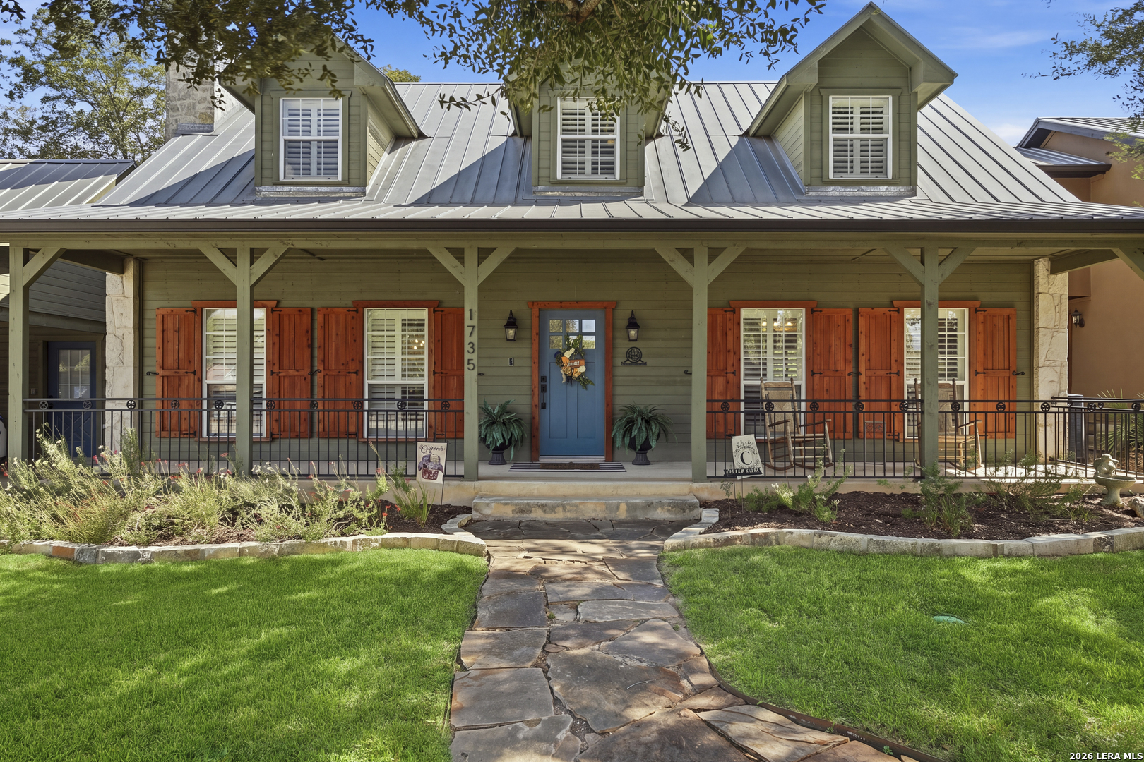 main property photo 3