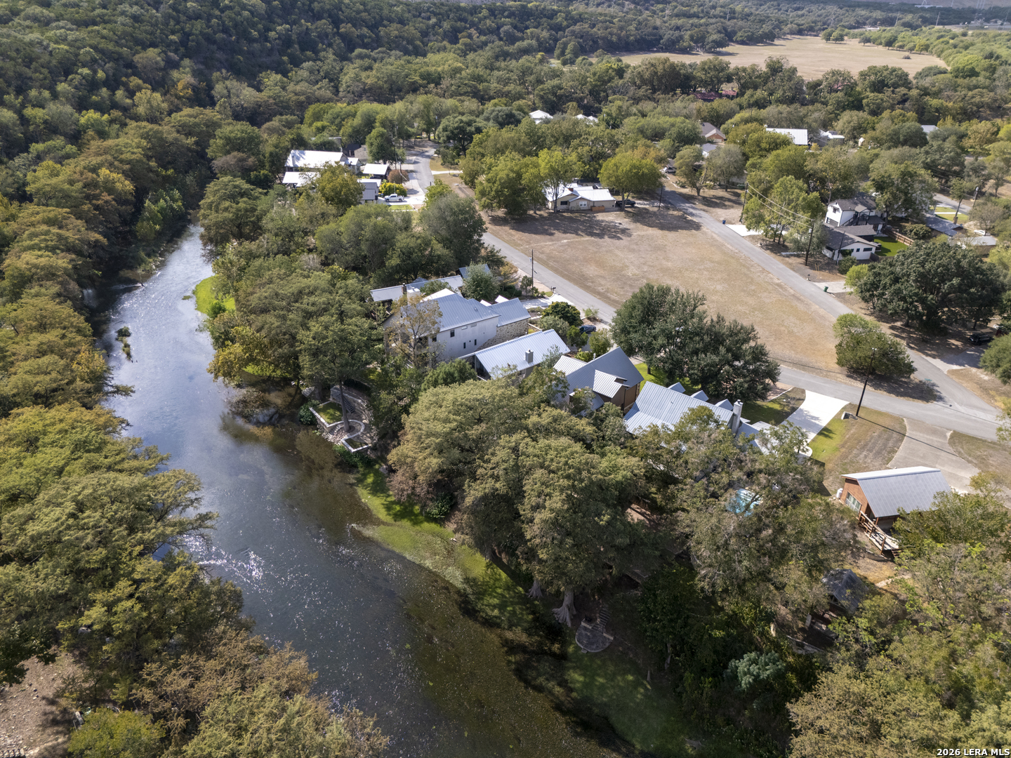 main property photo 41