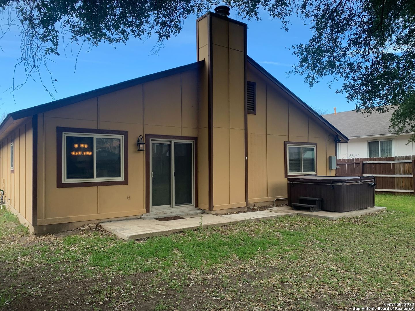 main property photo 12
