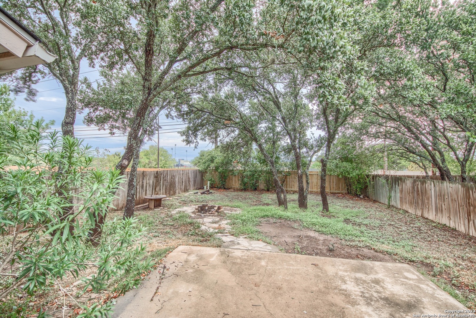 main property photo 22