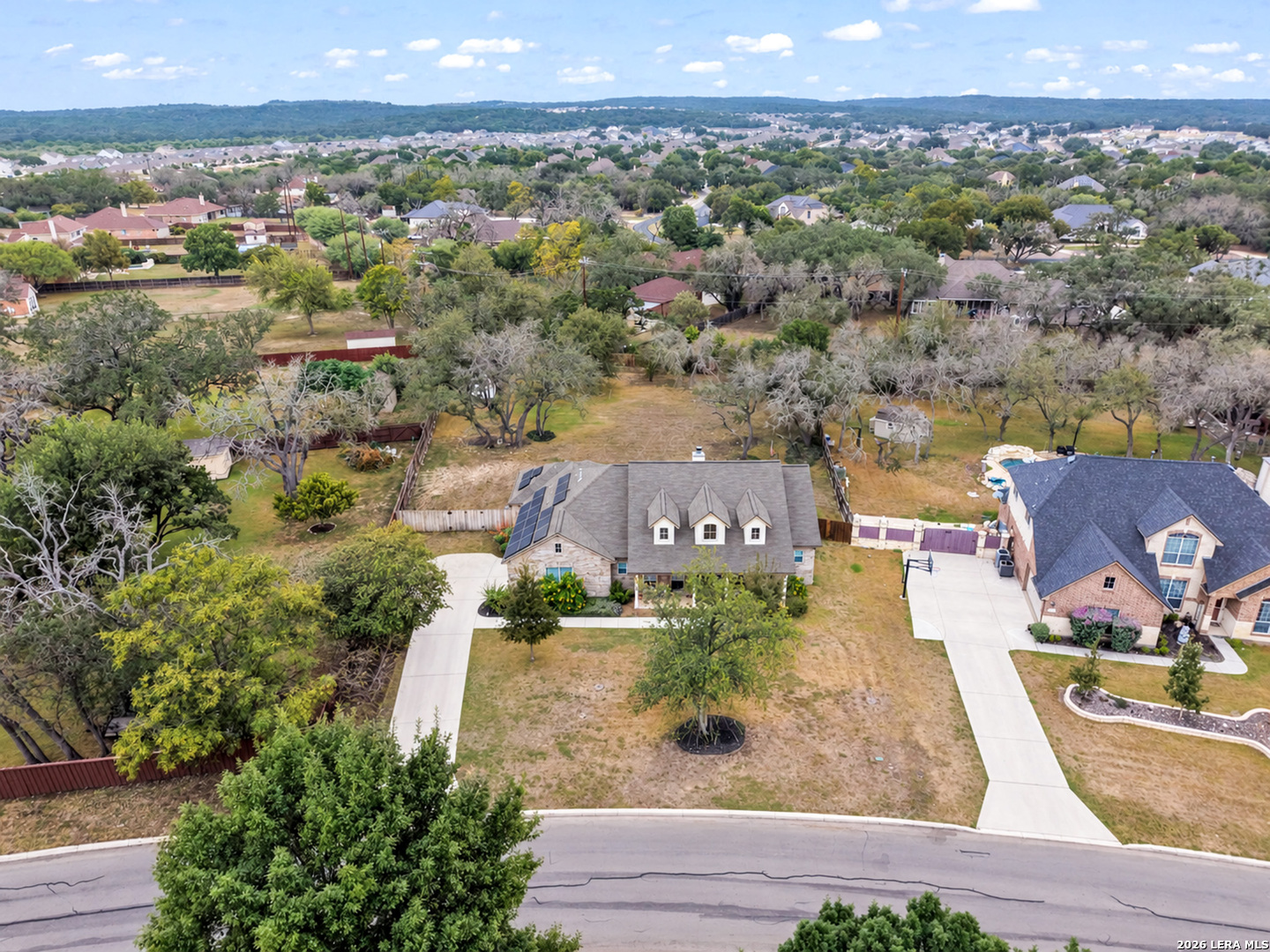 main property photo 41