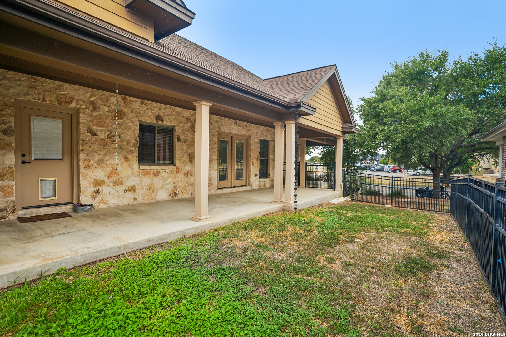 main property photo 42