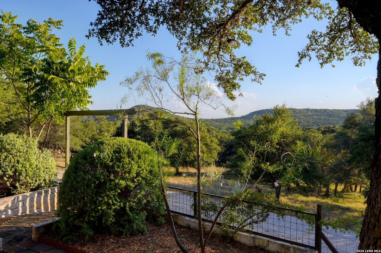 main property photo 23