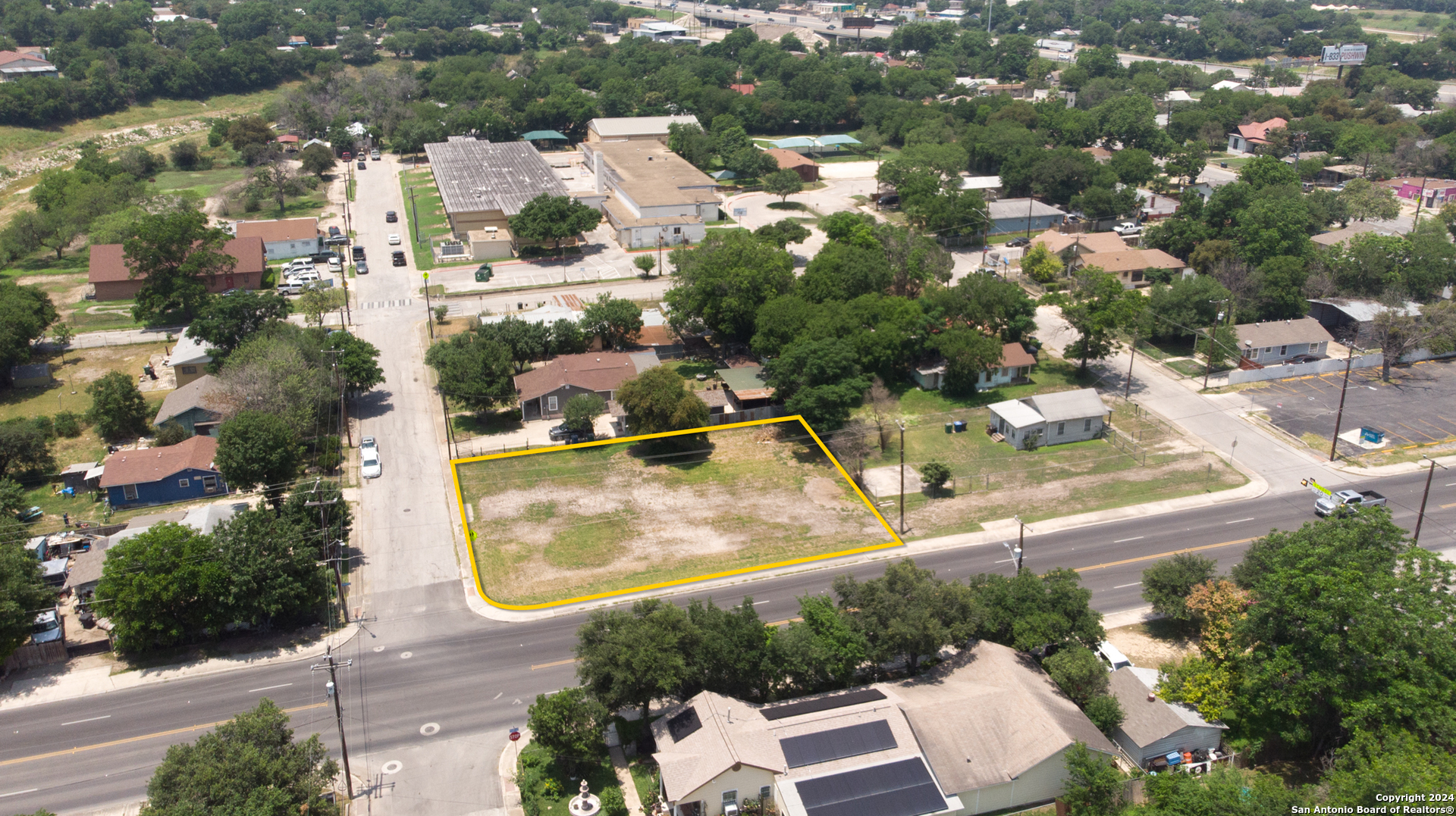 main property photo 5