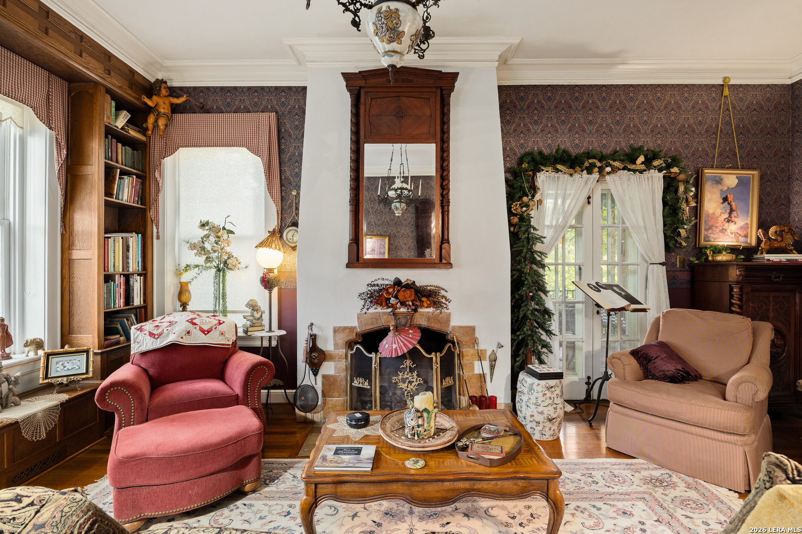 main property photo 11