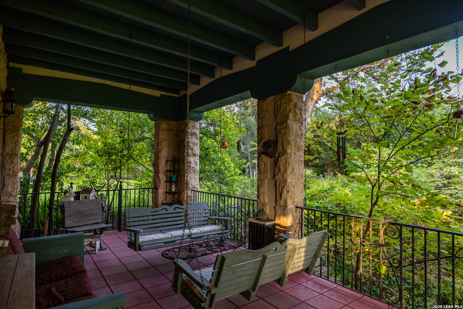 main property photo 32