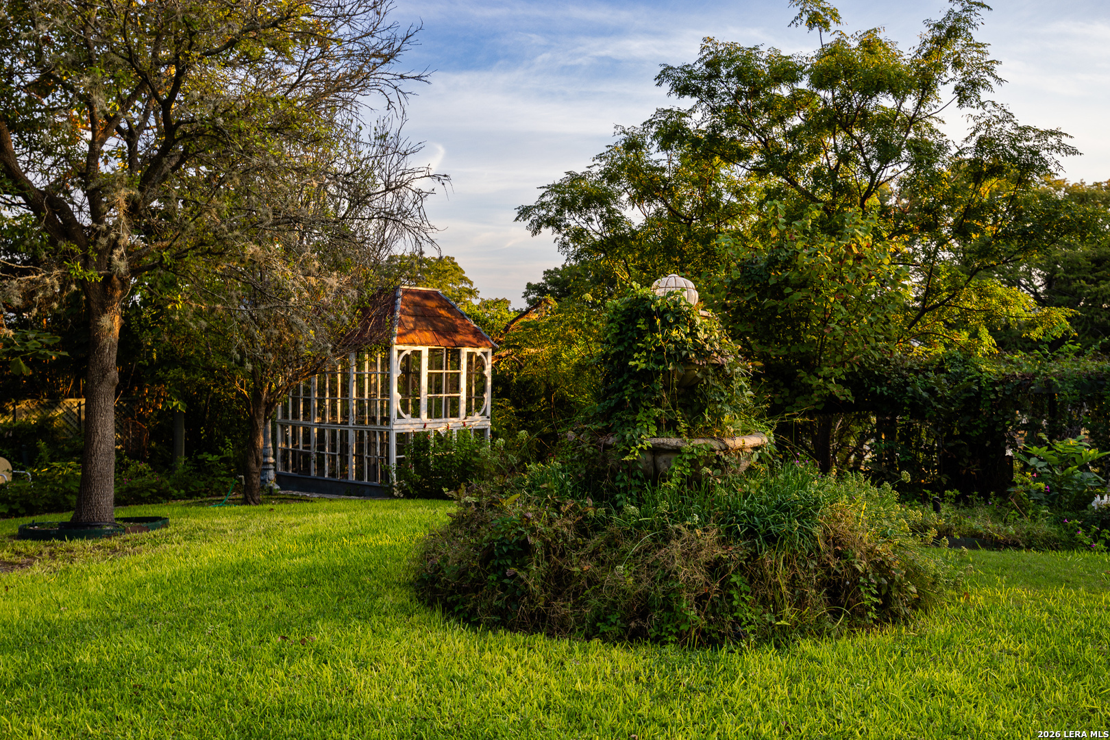 main property photo 41