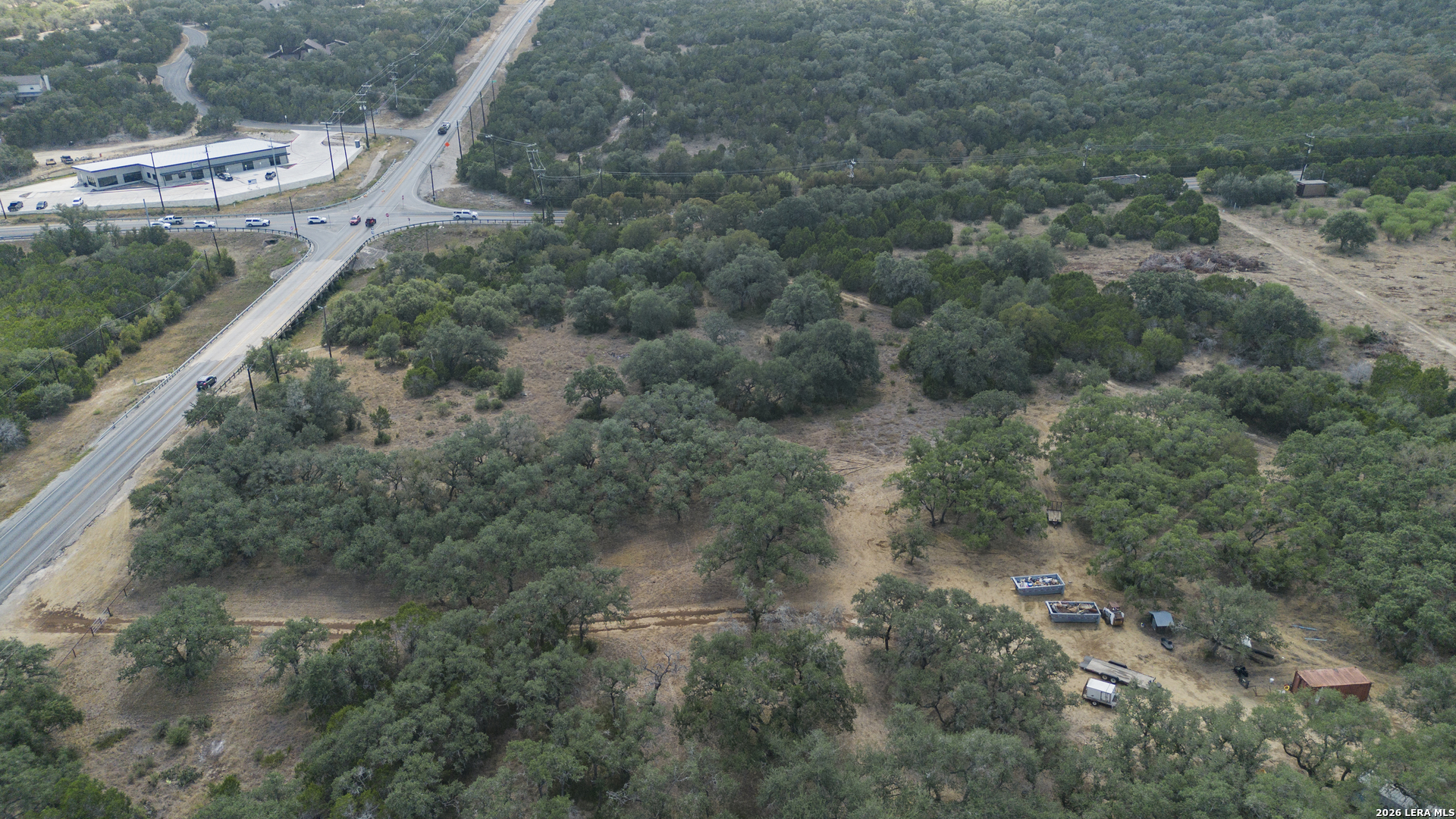 main property photo 15