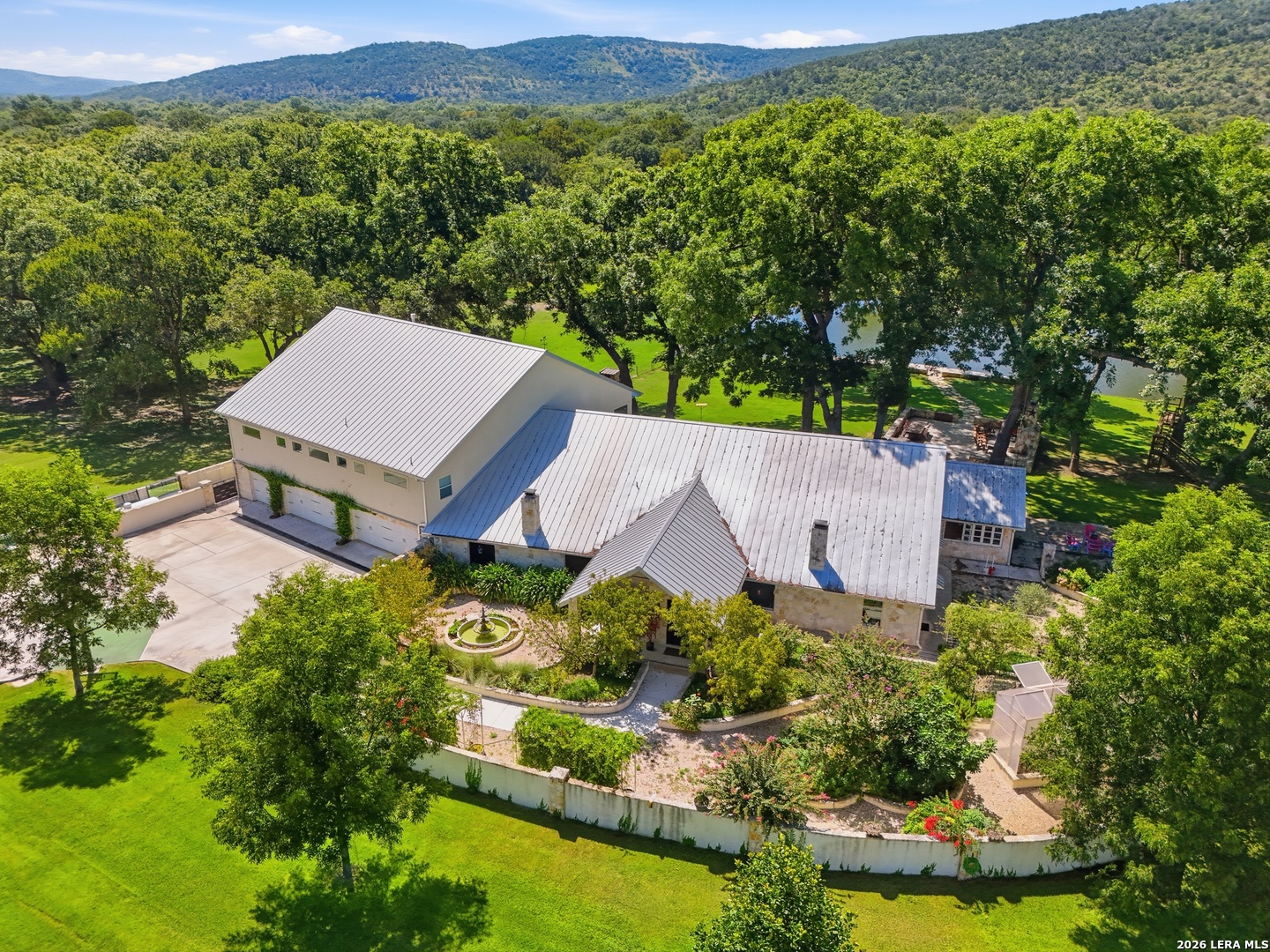 main property photo 118