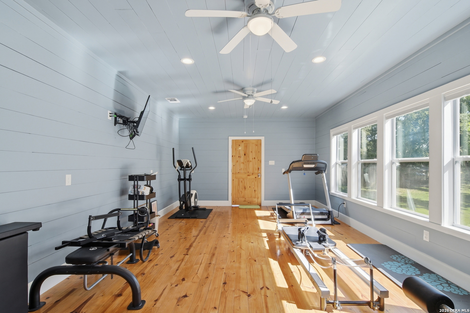 main property photo 83