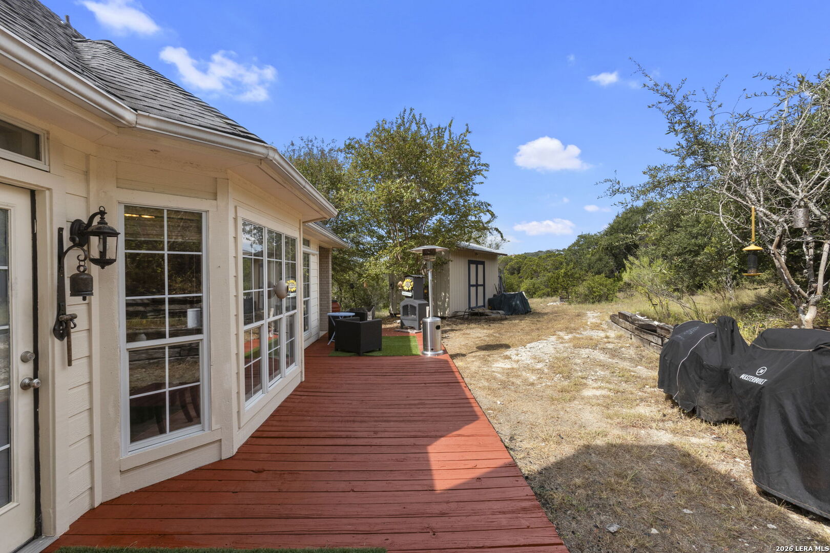 main property photo 41