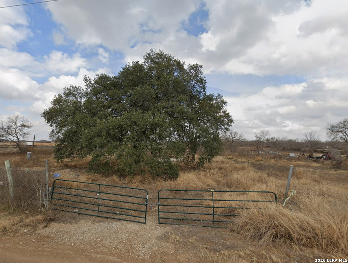 main property photo 3