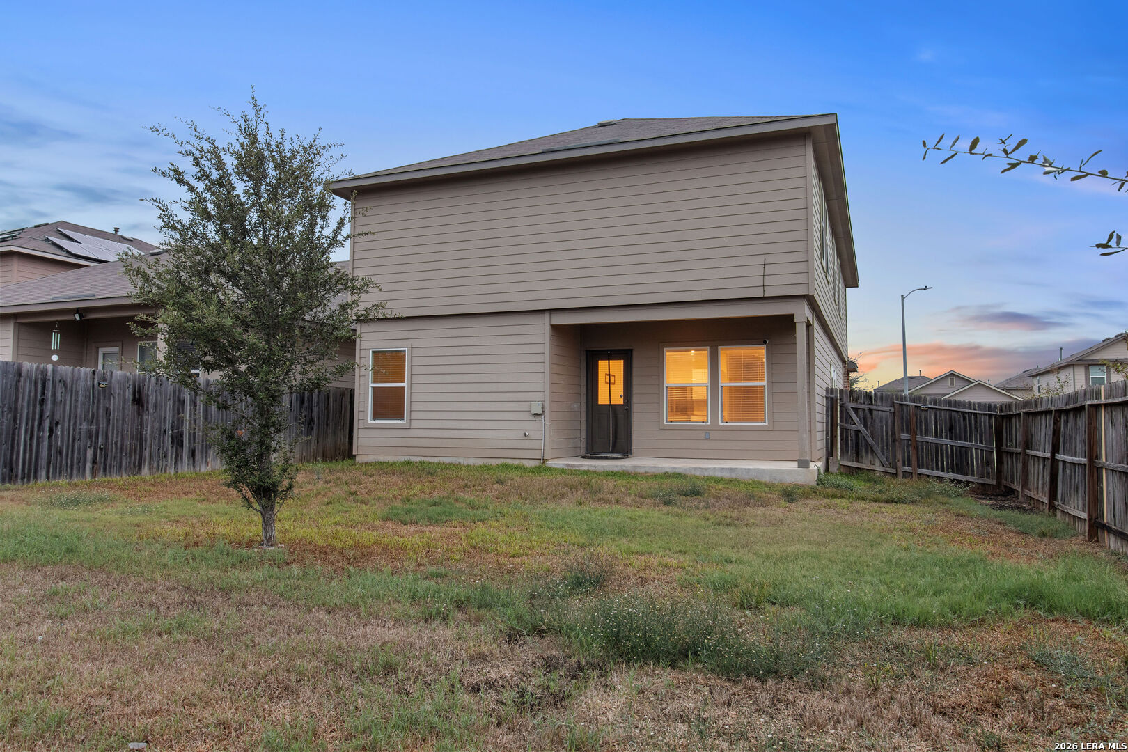 main property photo 15
