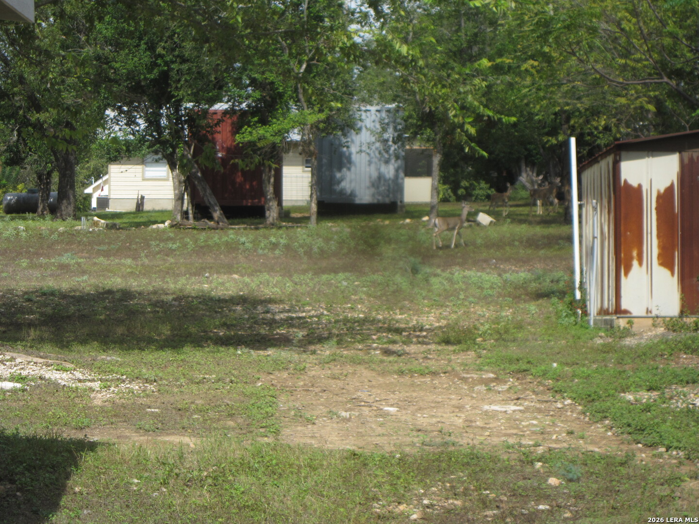 main property photo 23